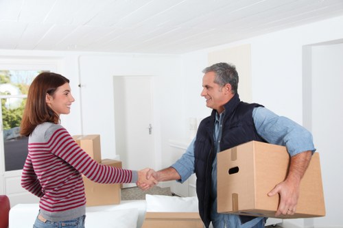 Local removal van support for homes and businesses in Tufnell Park